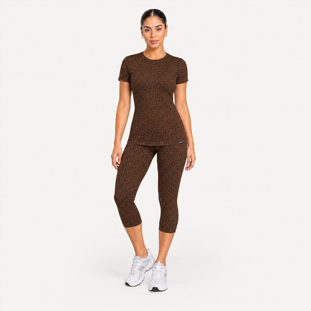 LEO Capri Leggings Velvara
