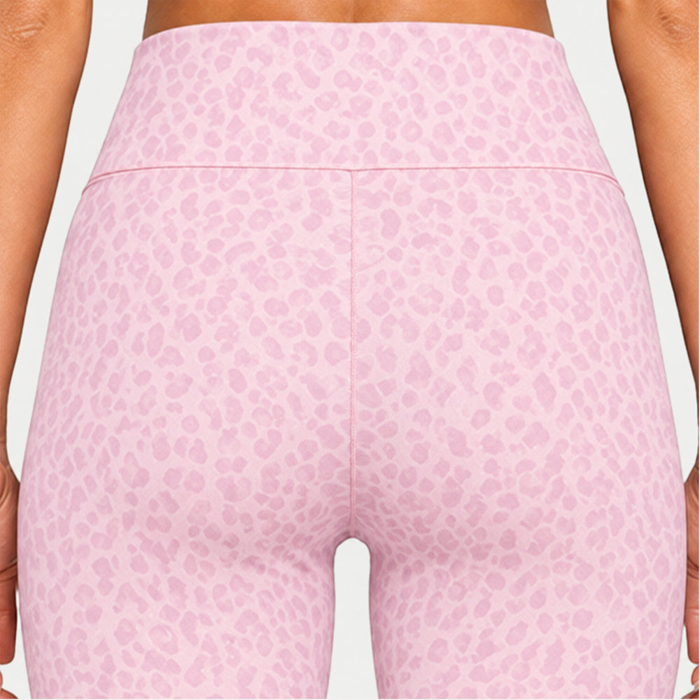 LEO Capri Leggings Velvara